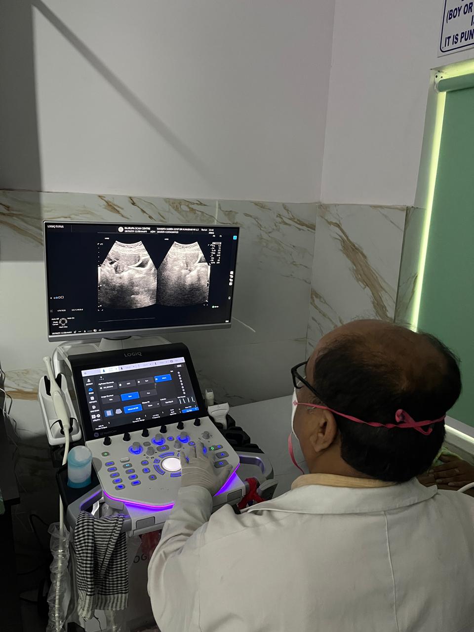 Advanced medical diagnostic equipment at Rajrupa Scan